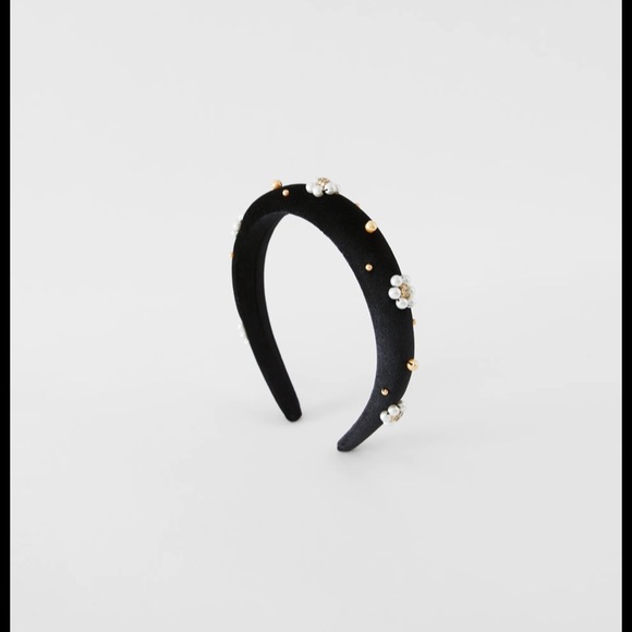 Zara Kids Velvet Headband - Picture 1 of 4